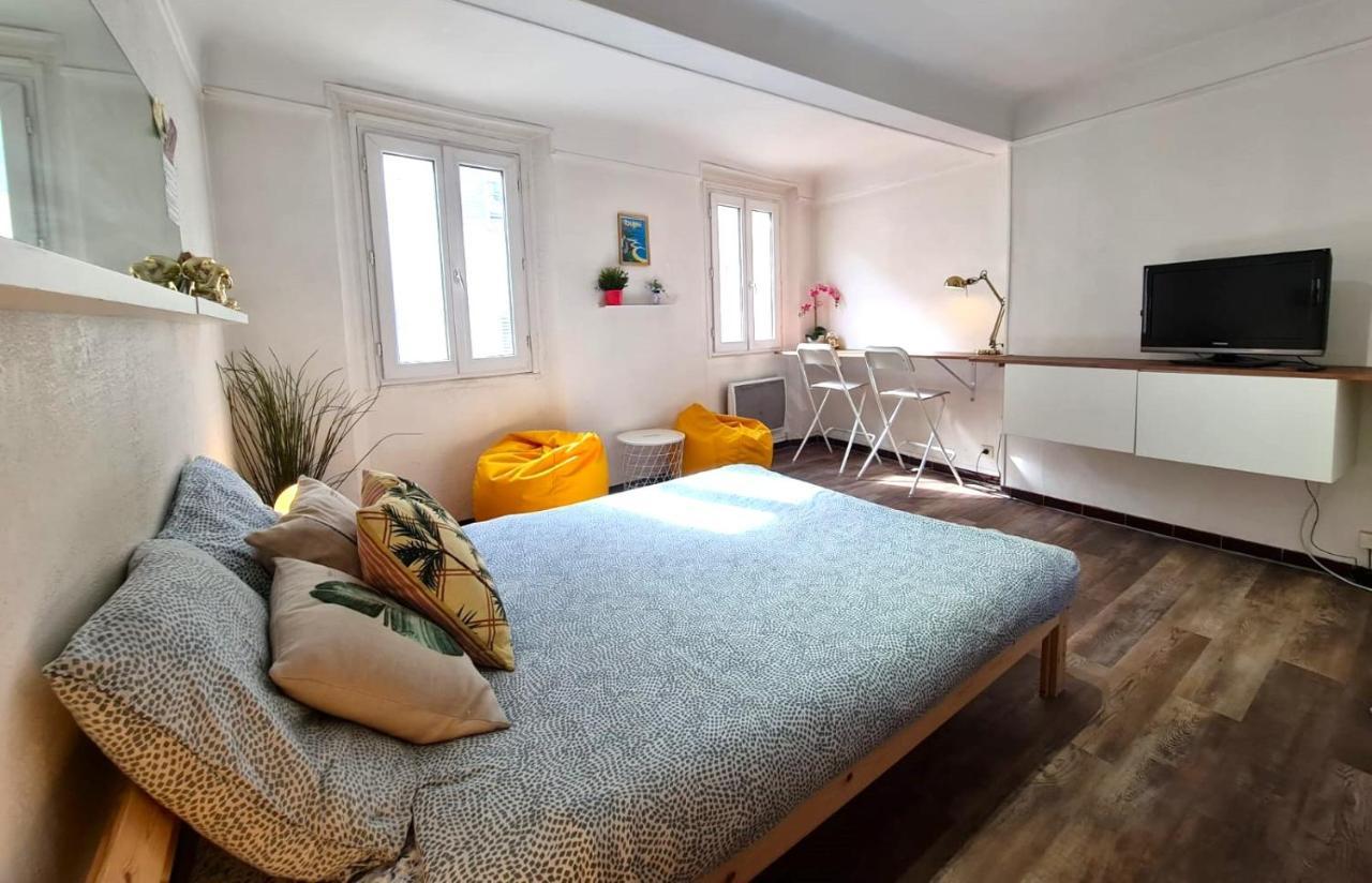 Apartment Les Halles - Studio Coeur De - Hyper Centre *